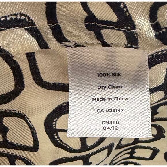 Talbots Womens Silk Sleeveless Top Sz 12 Black Beige Knotted Neck Printed Blouse - Picture 6 of 6